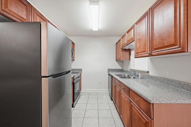 800 Majestic Drive, Crestview, FL 32536