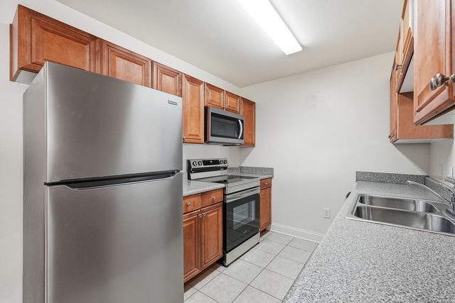 800 Majestic Drive, Crestview, FL 32536