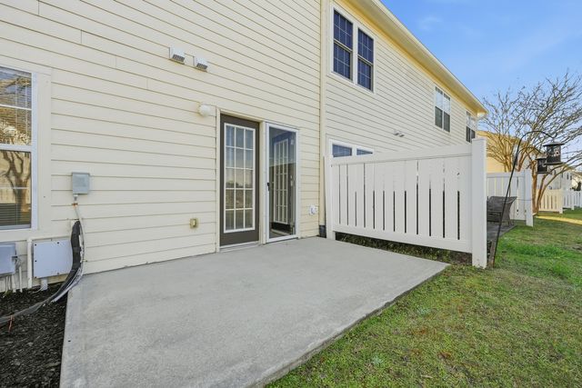 800 Majestic Drive, Crestview, FL 32536