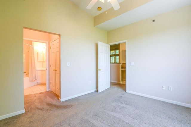 1035 Telfair Way, Charleston, SC 29412