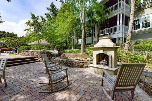 1035 Telfair Way, Charleston, SC 29412