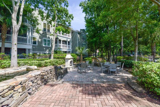 1035 Telfair Way, Charleston, SC 29412