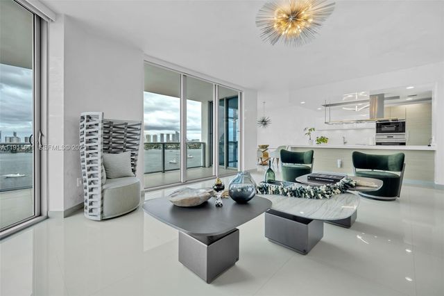 17301 Biscayne Boulevard 910, North Miami Beach, FL 33160