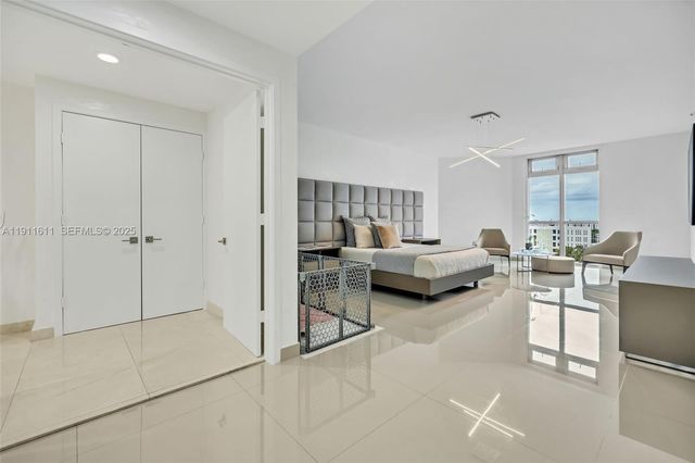 17301 Biscayne Boulevard 910, North Miami Beach, FL 33160