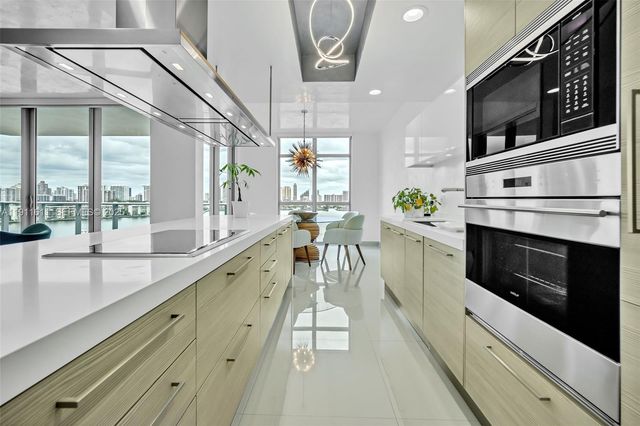 17301 Biscayne Boulevard 910, North Miami Beach, FL 33160