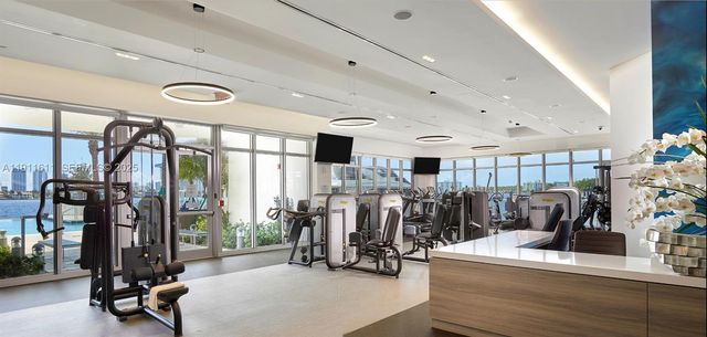 17301 Biscayne Boulevard 910, North Miami Beach, FL 33160