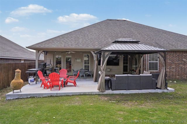 512 E Fargo Street, Broken Arrow, OK 74012