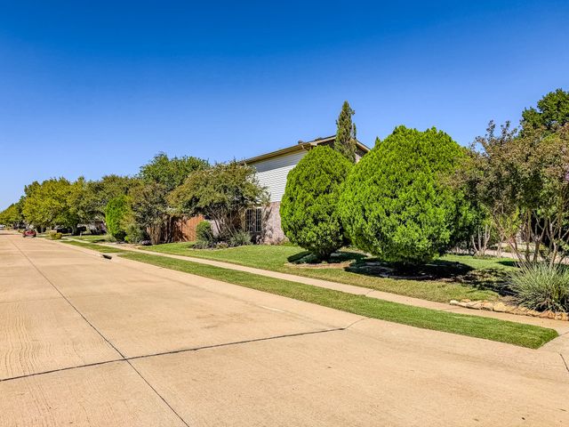 3002 Cedar Crest Drive, Mckinney, TX 75070