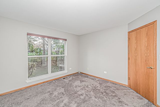 214 N Cathy Lane, Mount Prospect, IL 60056