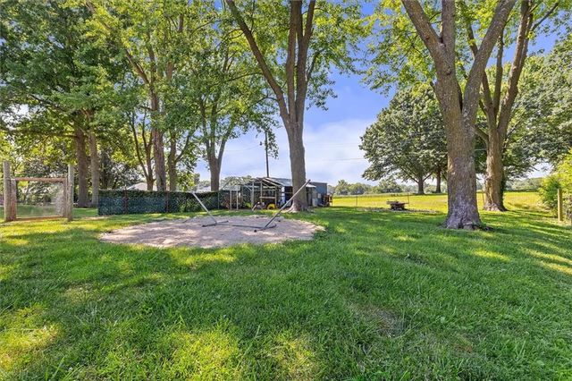 605 S Westview Drive, Richmond, MO 64085