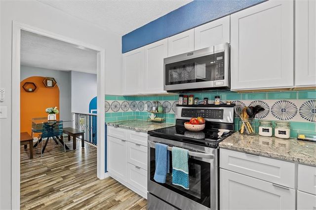 605 S Westview Drive, Richmond, MO 64085