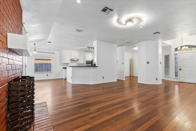 7905 Monona Ave, Austin, TX 78717