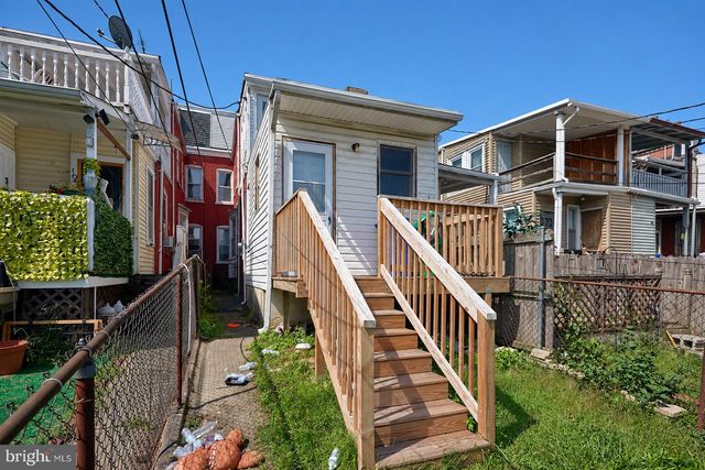 559 N FRONT ST, Reading, PA 19601