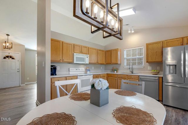 1753 E Ridge Heights Drive, Fuquay Varina, NC 27526