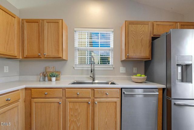 1753 E Ridge Heights Drive, Fuquay Varina, NC 27526