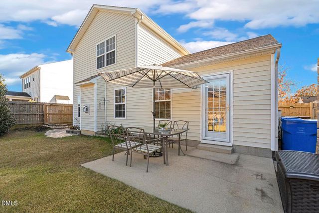 1753 E Ridge Heights Drive, Fuquay Varina, NC 27526