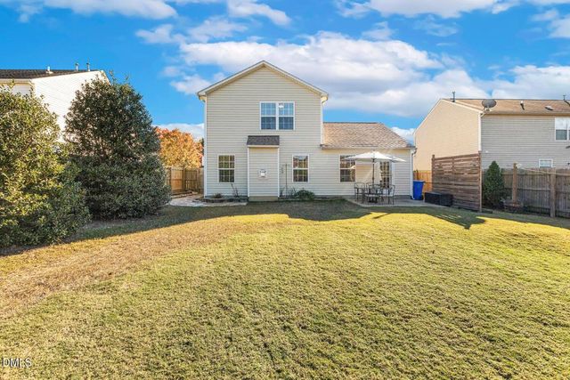 1753 E Ridge Heights Drive, Fuquay Varina, NC 27526