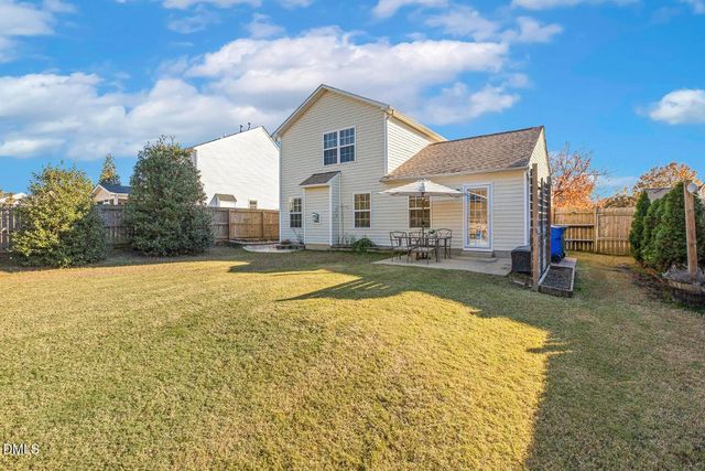 1753 E Ridge Heights Drive, Fuquay Varina, NC 27526