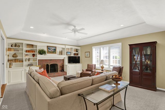 5771 Osprey Way, Carmel, IN 46033