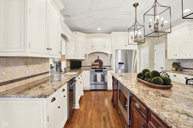 5771 Osprey Way, Carmel, IN 46033