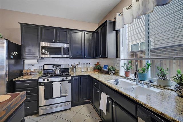 2073 Stone Wood Loop, Marysville, CA 95901