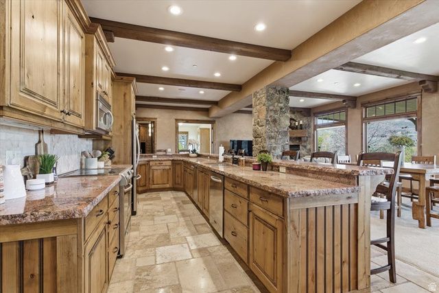 1291 S INNSBRUCK DR, Huntsville, UT 84317