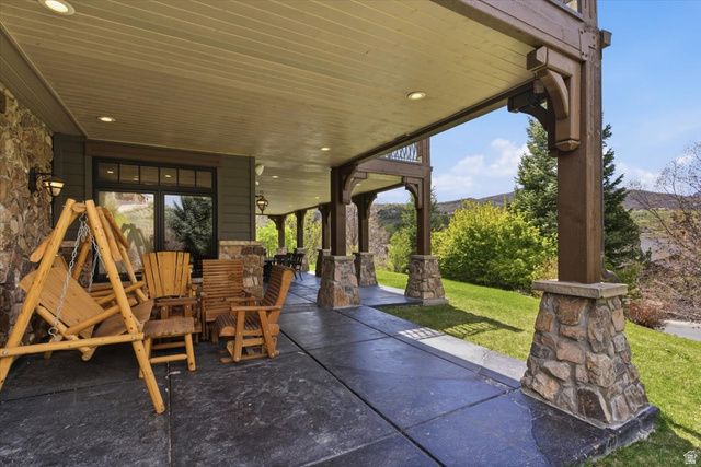 1291 S INNSBRUCK DR, Huntsville, UT 84317