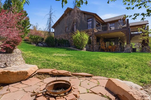1291 S INNSBRUCK DR, Huntsville, UT 84317