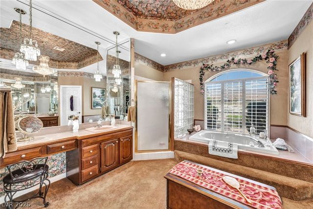6240 North Hualapai Way, Las Vegas, NV 89149