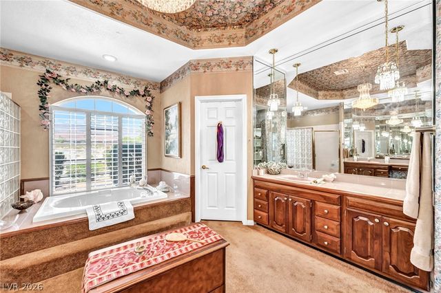 6240 North Hualapai Way, Las Vegas, NV 89149