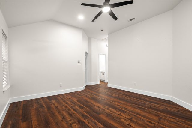 1123 Baja Drive, Grand Prairie, TX 75052
