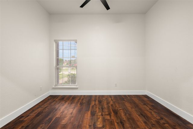 1123 Baja Drive, Grand Prairie, TX 75052