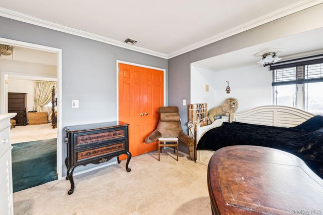 26 Dell Drive, East Rockaway, NY 11518