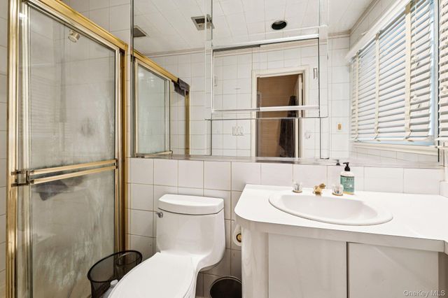 26 Dell Drive, East Rockaway, NY 11518