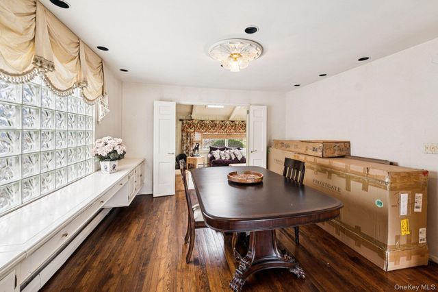 26 Dell Drive, East Rockaway, NY 11518