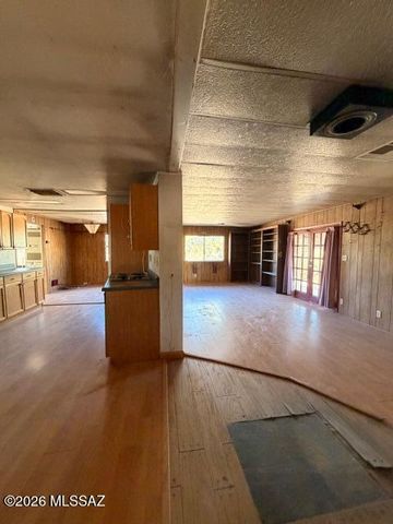 1144 W Edwards Lane, Benson, AZ 85602