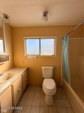 1144 W Edwards Lane, Benson, AZ 85602