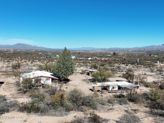 1144 W Edwards Lane, Benson, AZ 85602