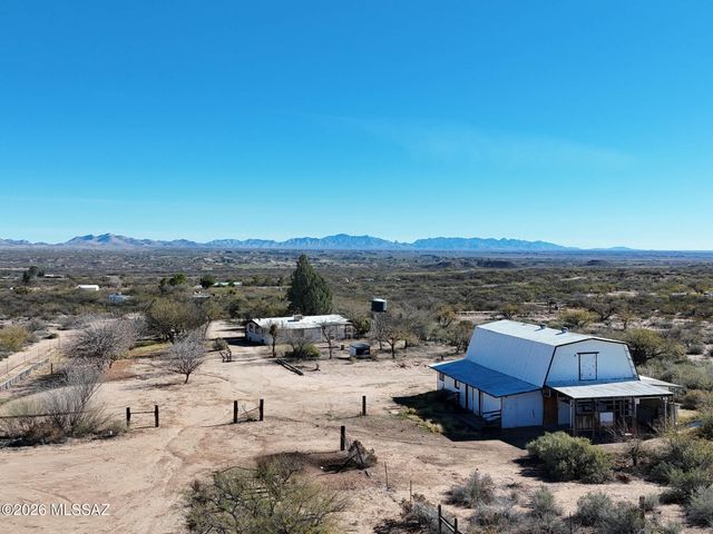 1144 W Edwards Lane, Benson, AZ 85602