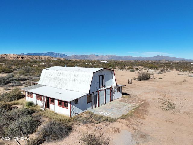 1144 W Edwards Lane, Benson, AZ 85602
