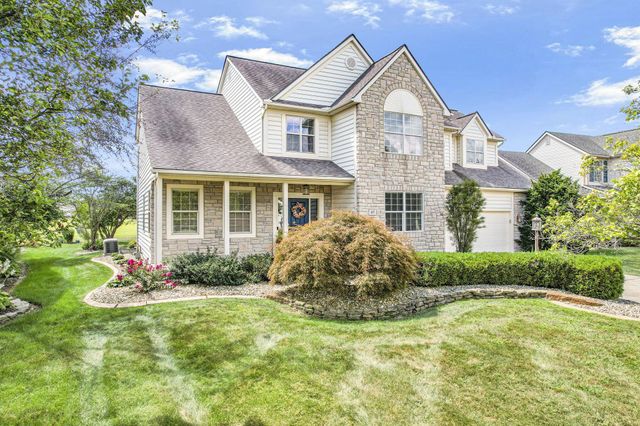 99 Trail E, Pataskala, OH 43062