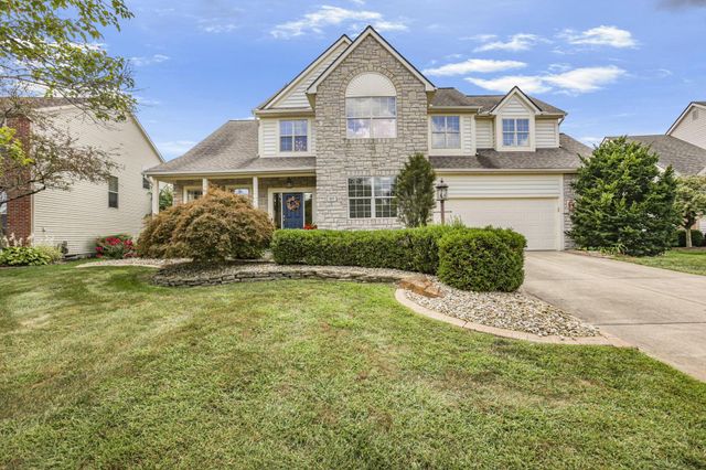 99 Trail E, Pataskala, OH 43062