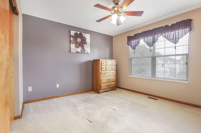 99 Trail E, Pataskala, OH 43062