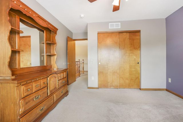 99 Trail E, Pataskala, OH 43062