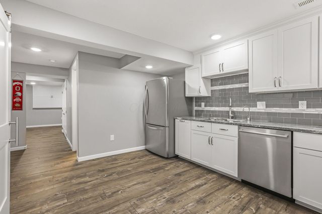 99 Trail E, Pataskala, OH 43062