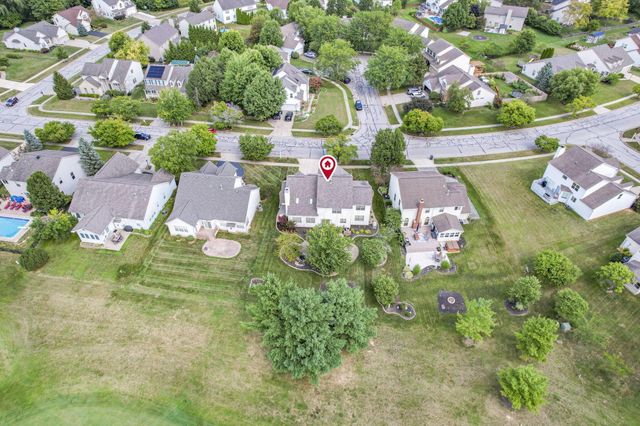 99 Trail E, Pataskala, OH 43062