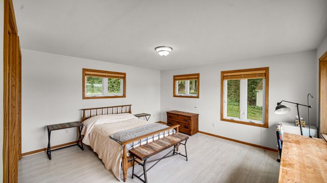 1556 W Severs Road, La Porte, IN 46350