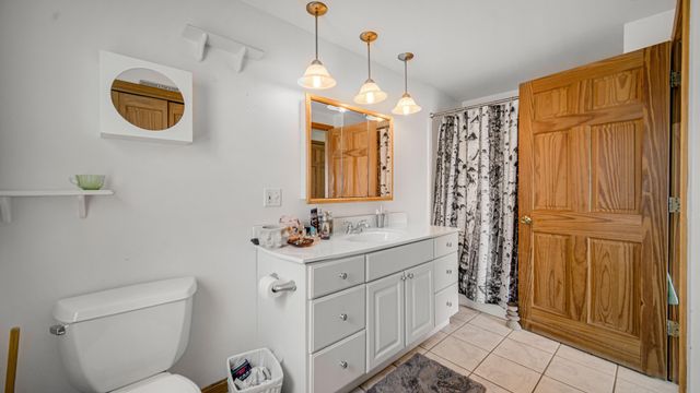 1556 W Severs Road, La Porte, IN 46350