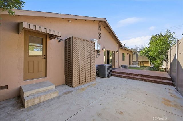 5237 Topanga Canyon, Woodland Hills, CA 91364