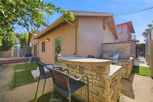 5237 Topanga Canyon, Woodland Hills, CA 91364